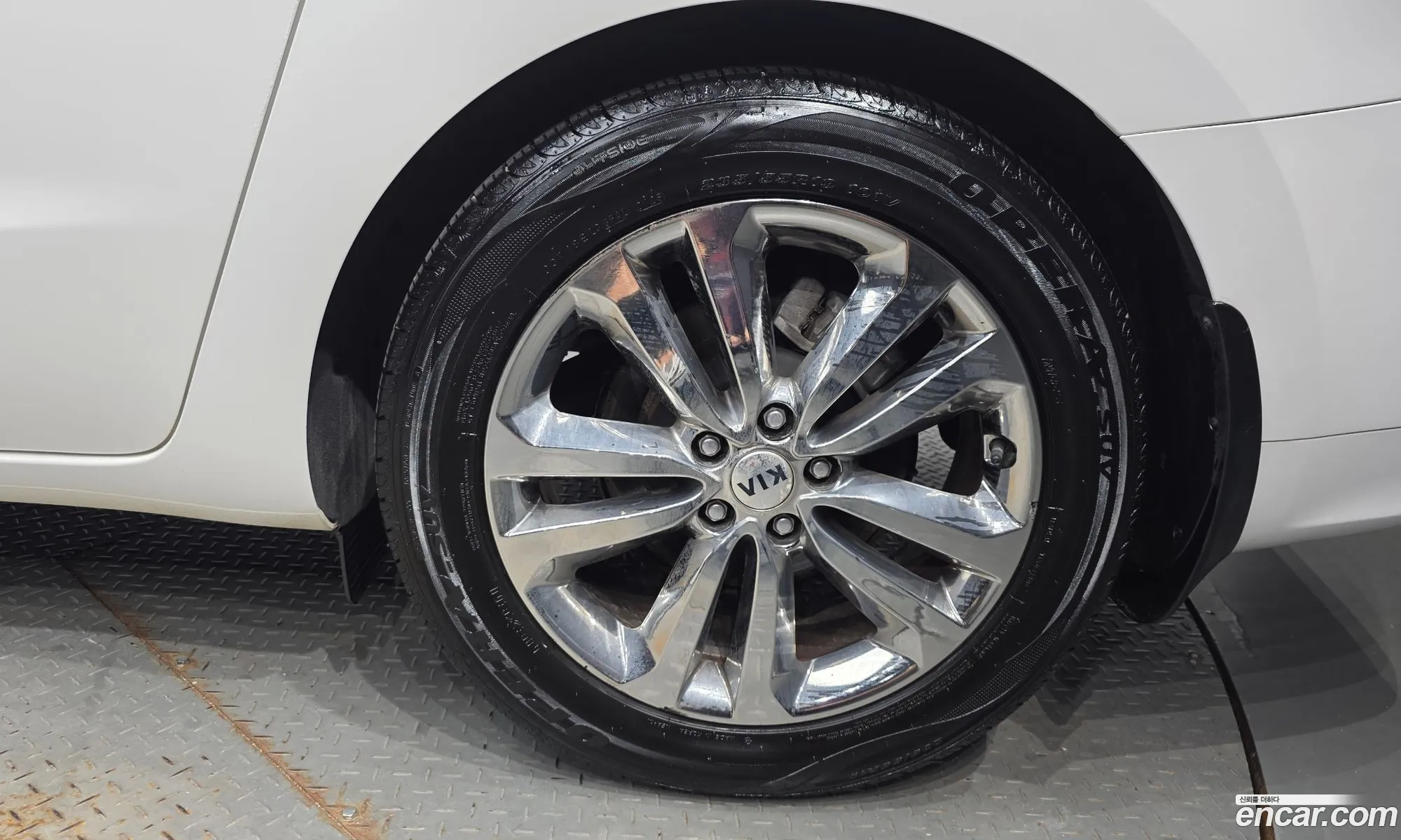 Kia Carnival 2016 — 30