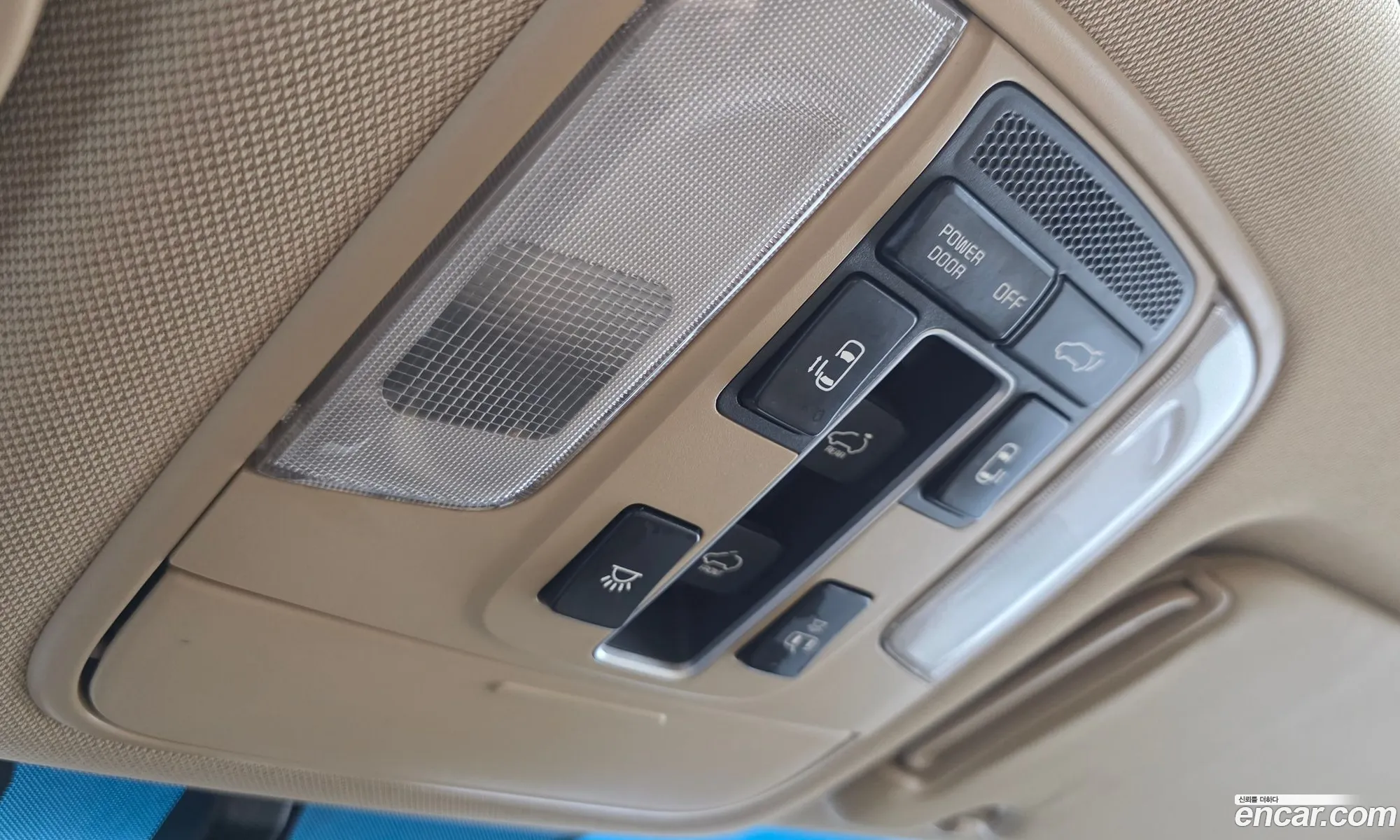 Kia Carnival 2016 — 18