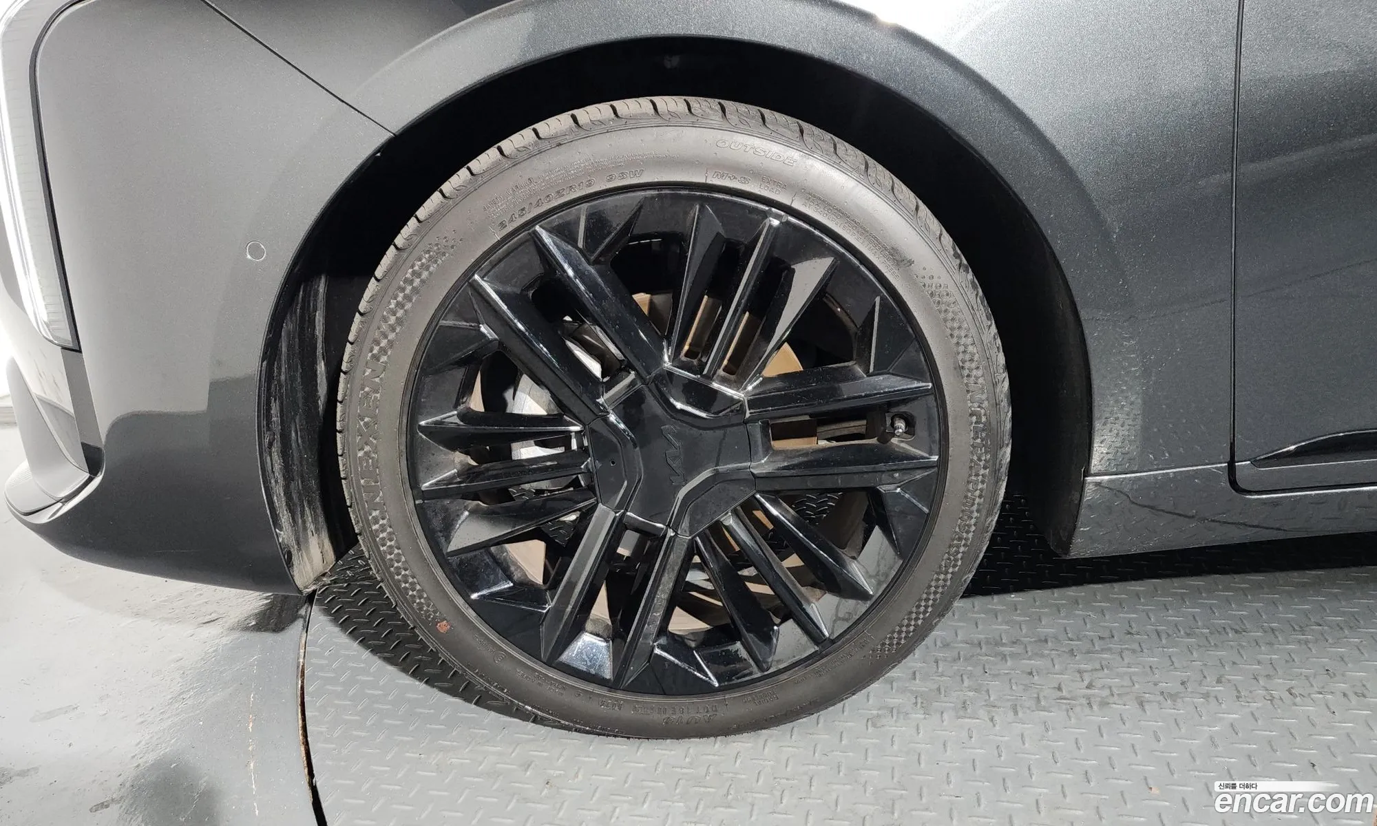 Kia K8 Hybrid 2024 — 27