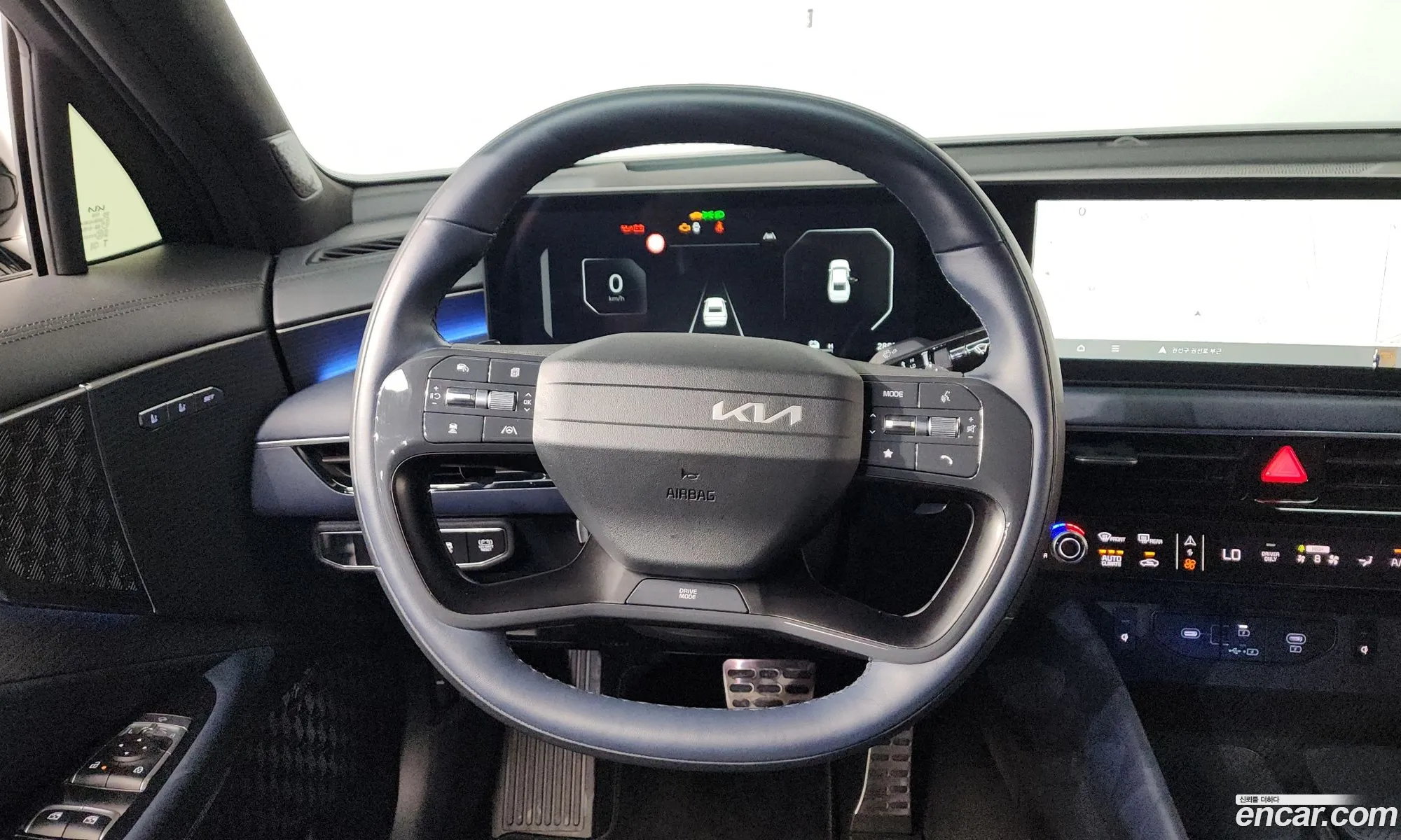 Kia K8 Hybrid 2024 — 17