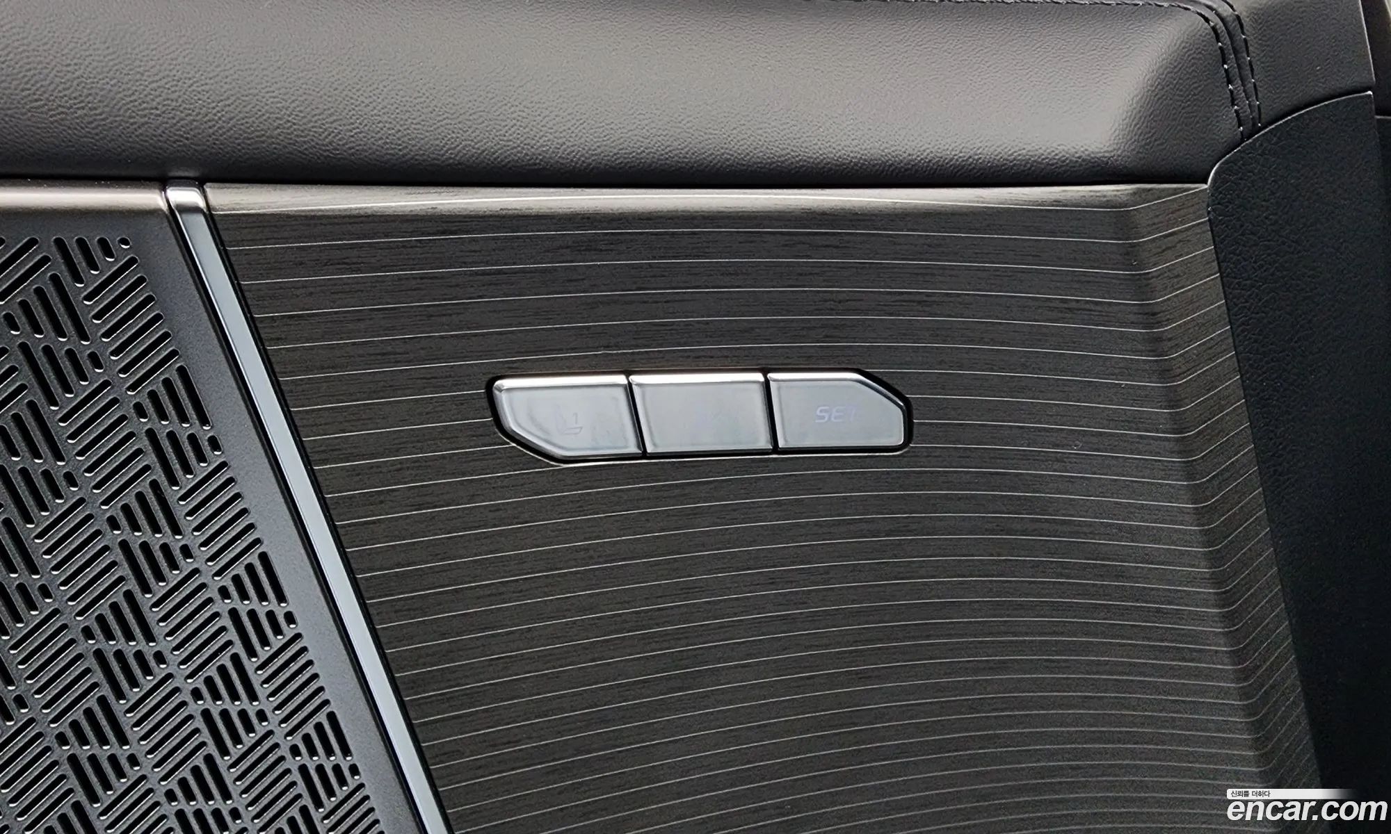 Kia K8 Hybrid 2024 — 35