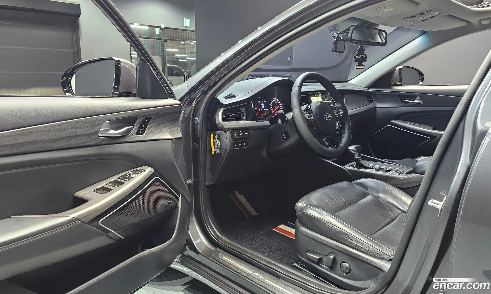 Kia K7 2016 — 13