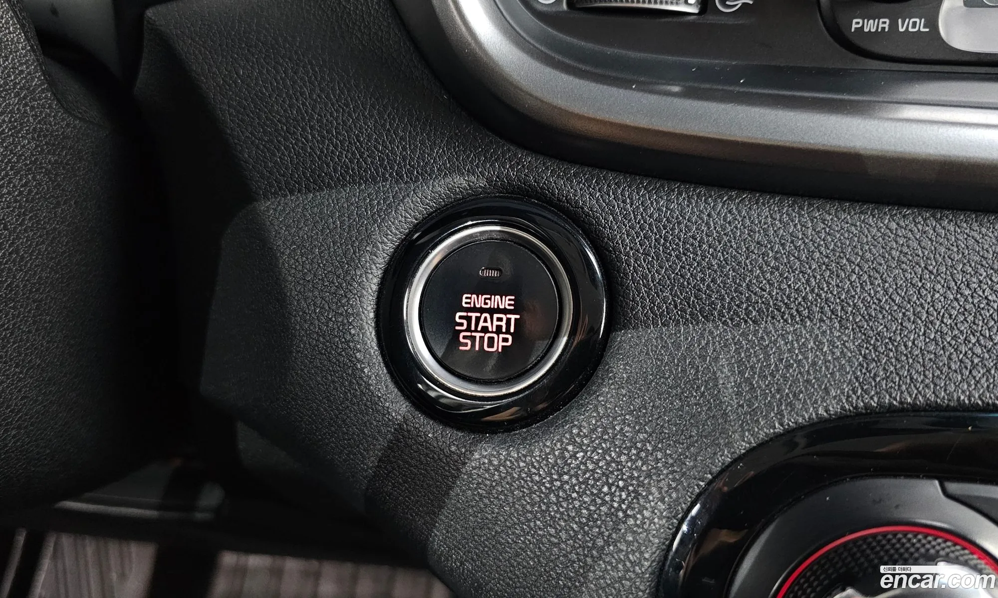 Kia Sorento 2016 KNAPH81BBGA216696 — 6