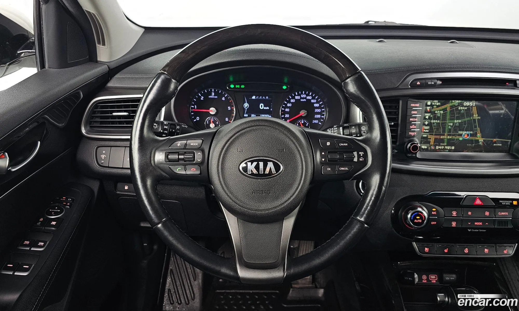 Kia Sorento 2016 KNAPH81BBGA216696 — 25