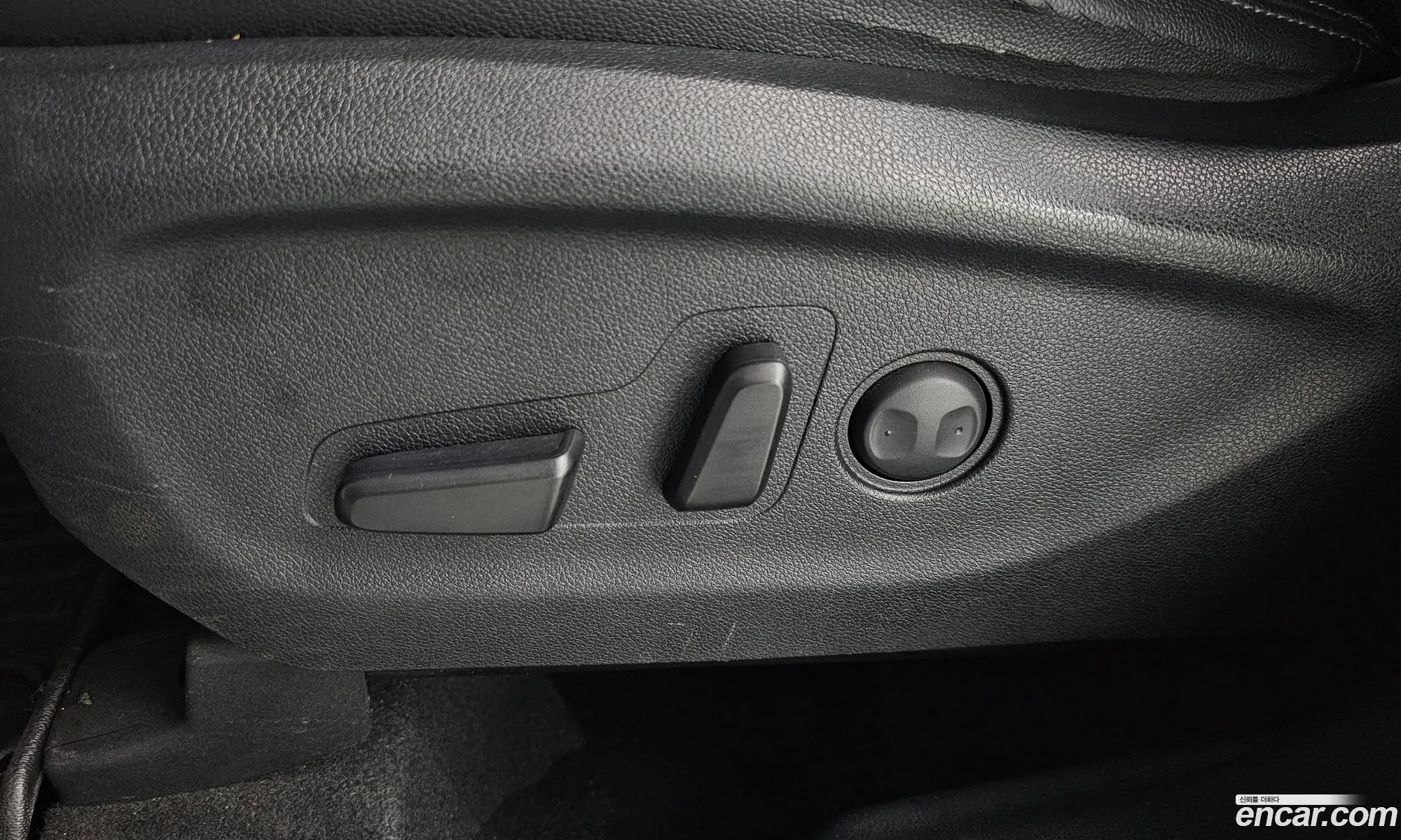 Kia Sorento 2016 KNAPH81BBGA216696 — 28