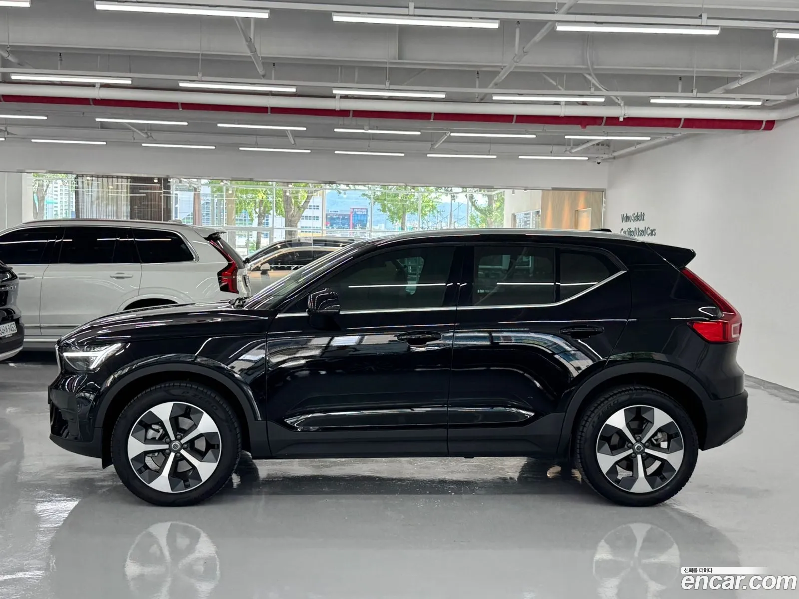 Volvo XC40 2025 — 9