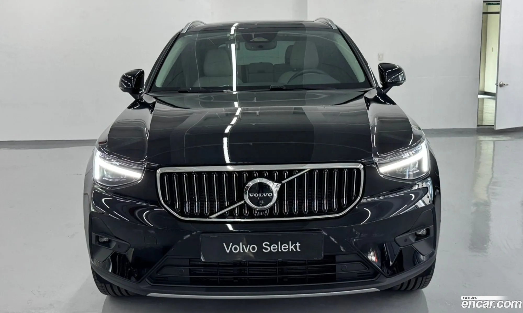 Volvo XC40 2025 — 6