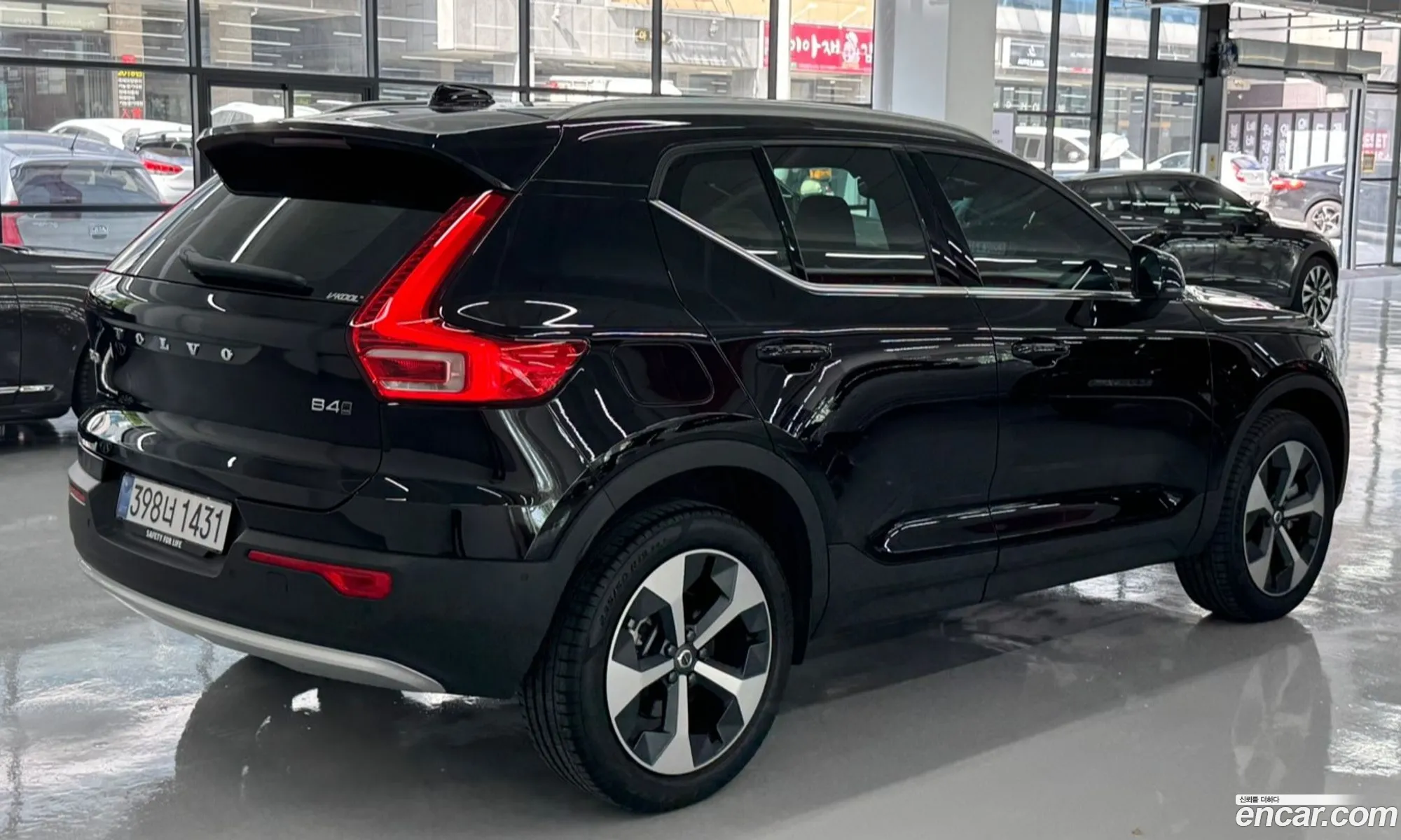 Volvo XC40 2025 — 10