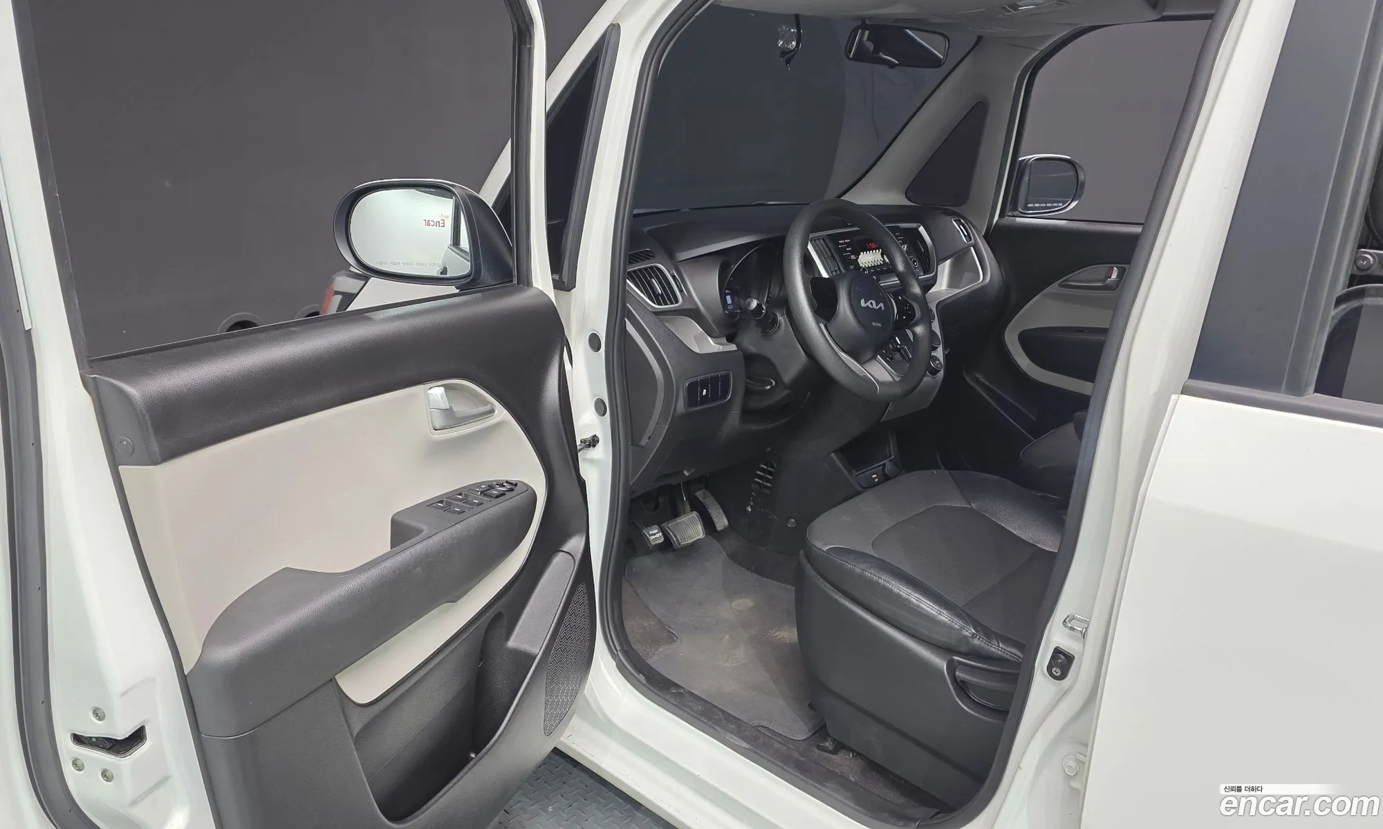 Kia Ray 2022 KNACF911BNT298763 — 14
