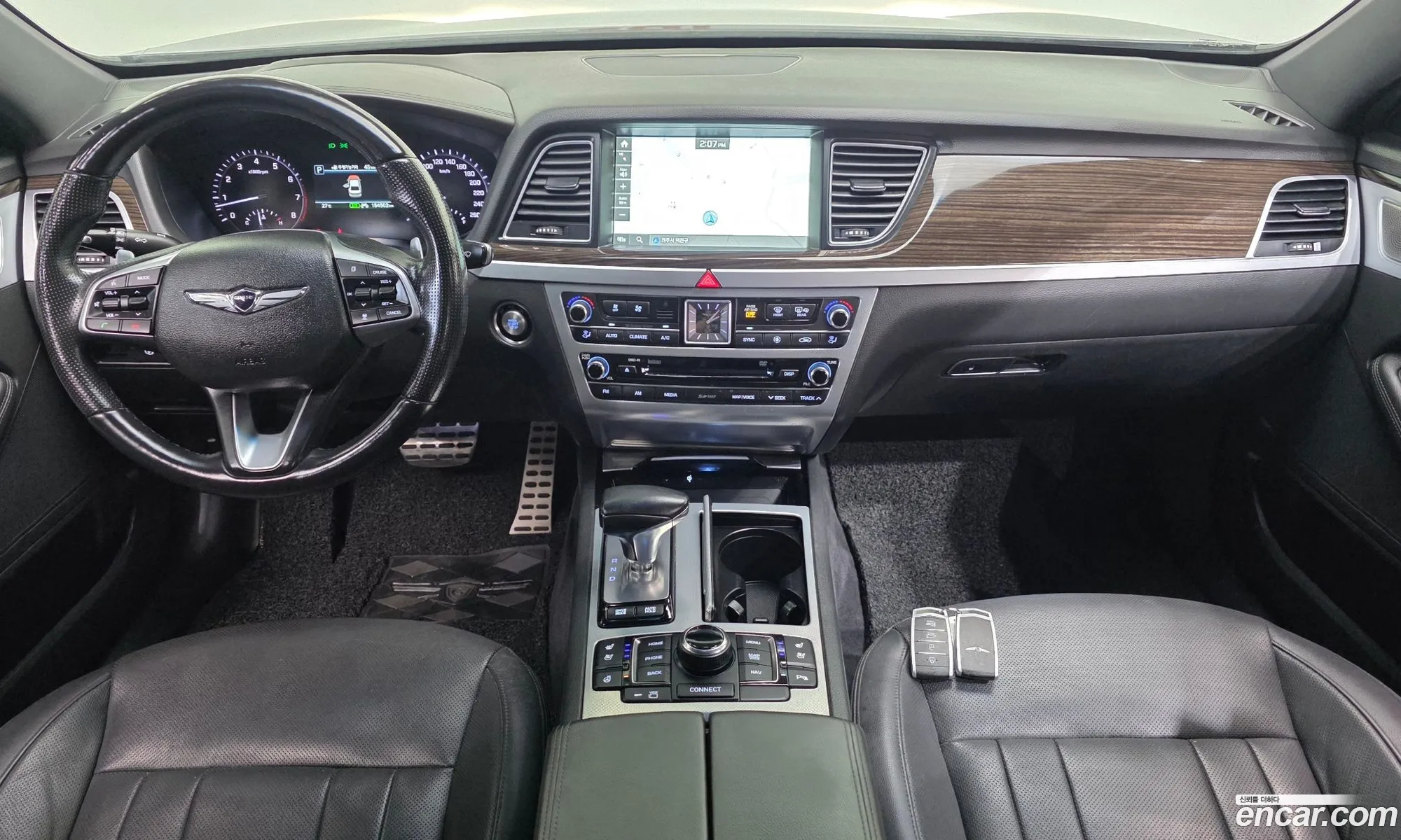 Genesis G80 2017 KMHGM41DDJU265319 — 32