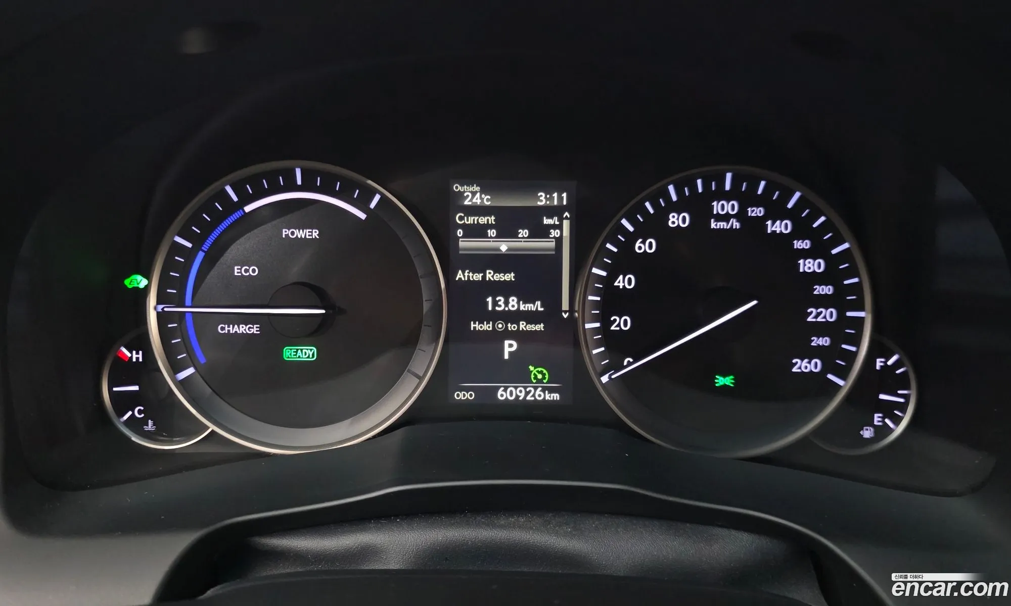 Lexus ES300h 2017 — 5