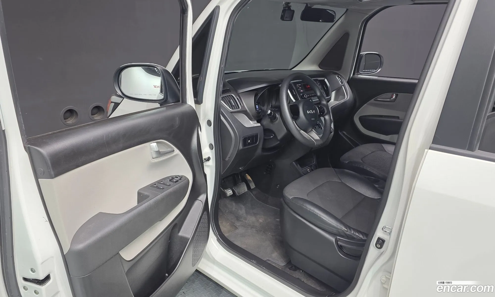 Kia Ray 2022 KNACF911BNT294037 — 18
