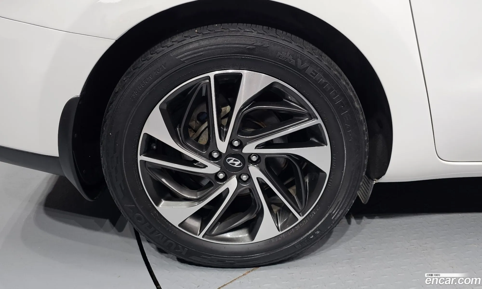 Kia Carnival 2018 KNHMF37ABKS499340 — 15