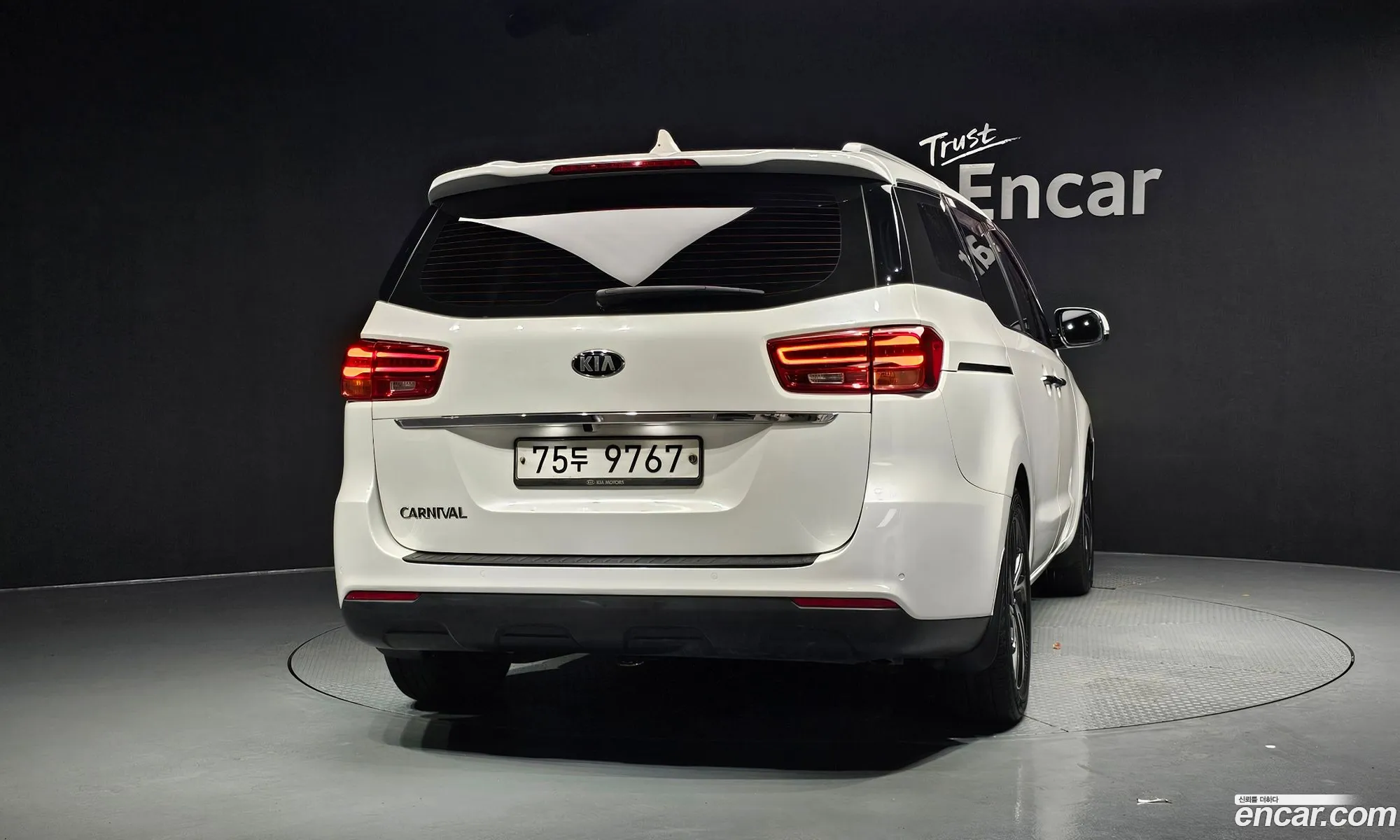 Kia Carnival 2018 KNHMF37ABKS499340 — 18