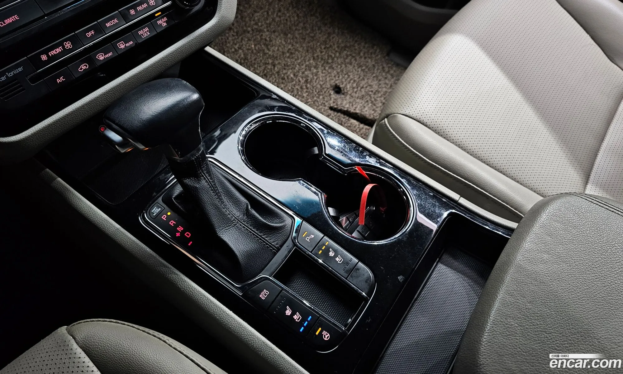Kia Carnival 2018 KNHMF37ABKS499340 — 7