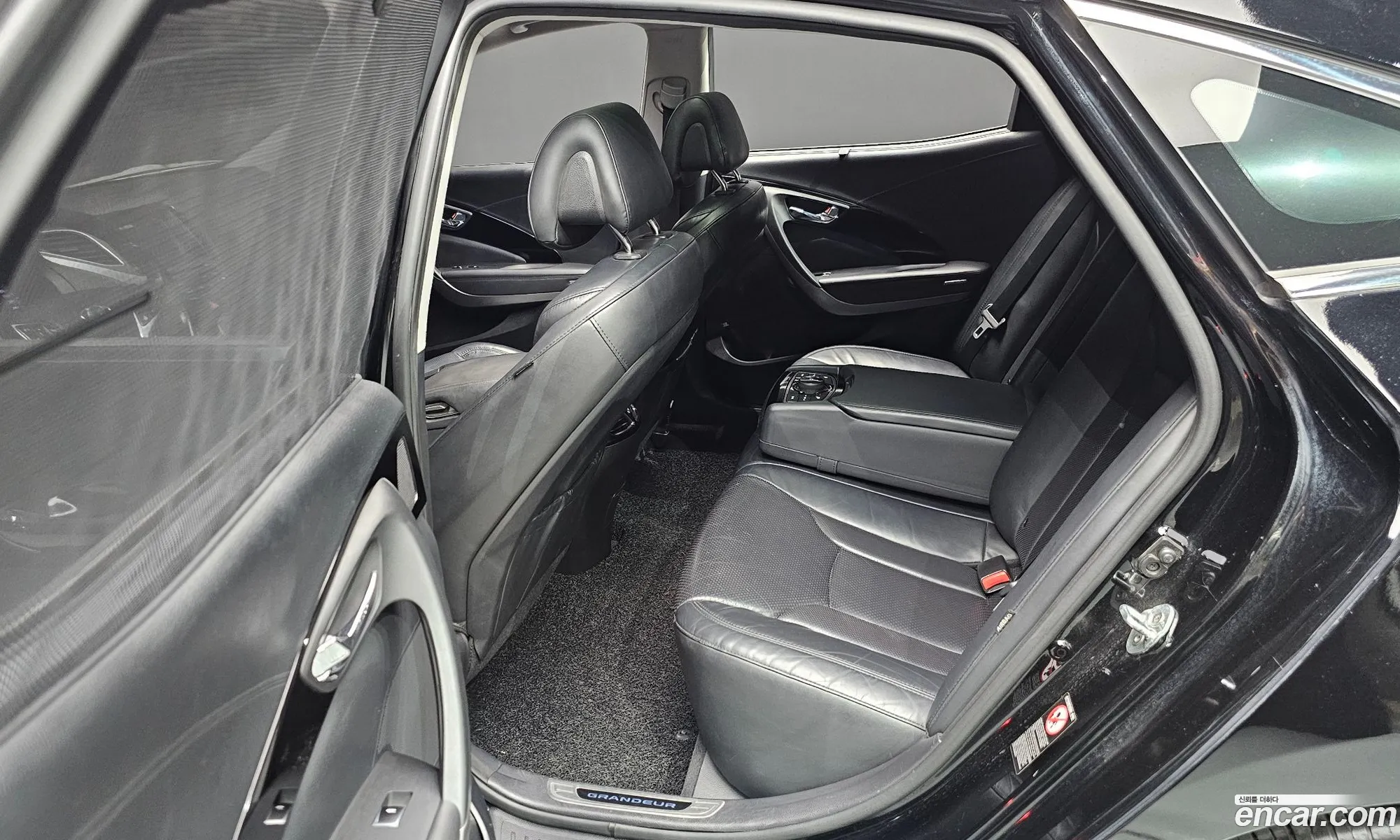 Hyundai Grandeur HG 2016 — 12