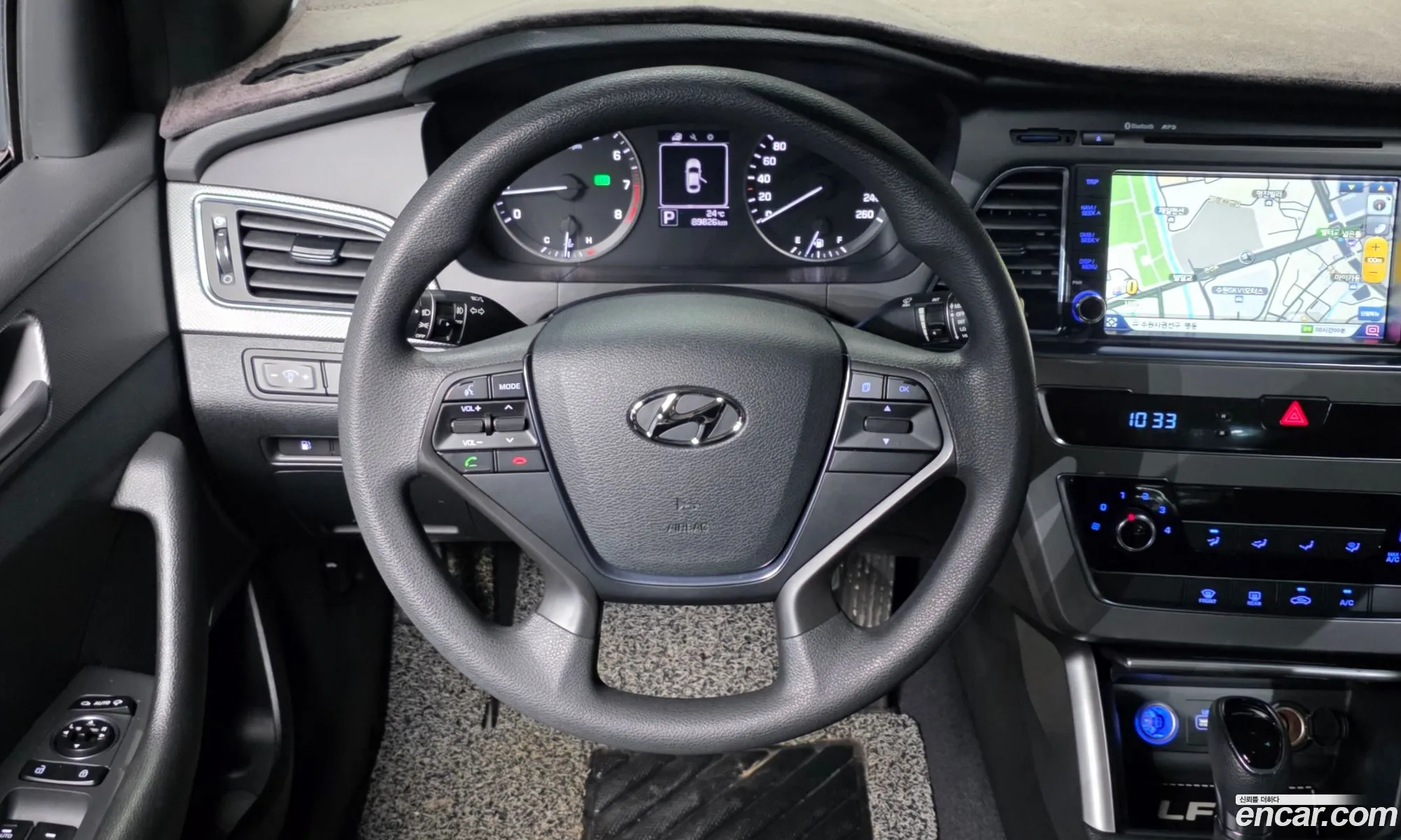 Hyundai LF Sonata 2015 KMHE341DBFA082604 — 19