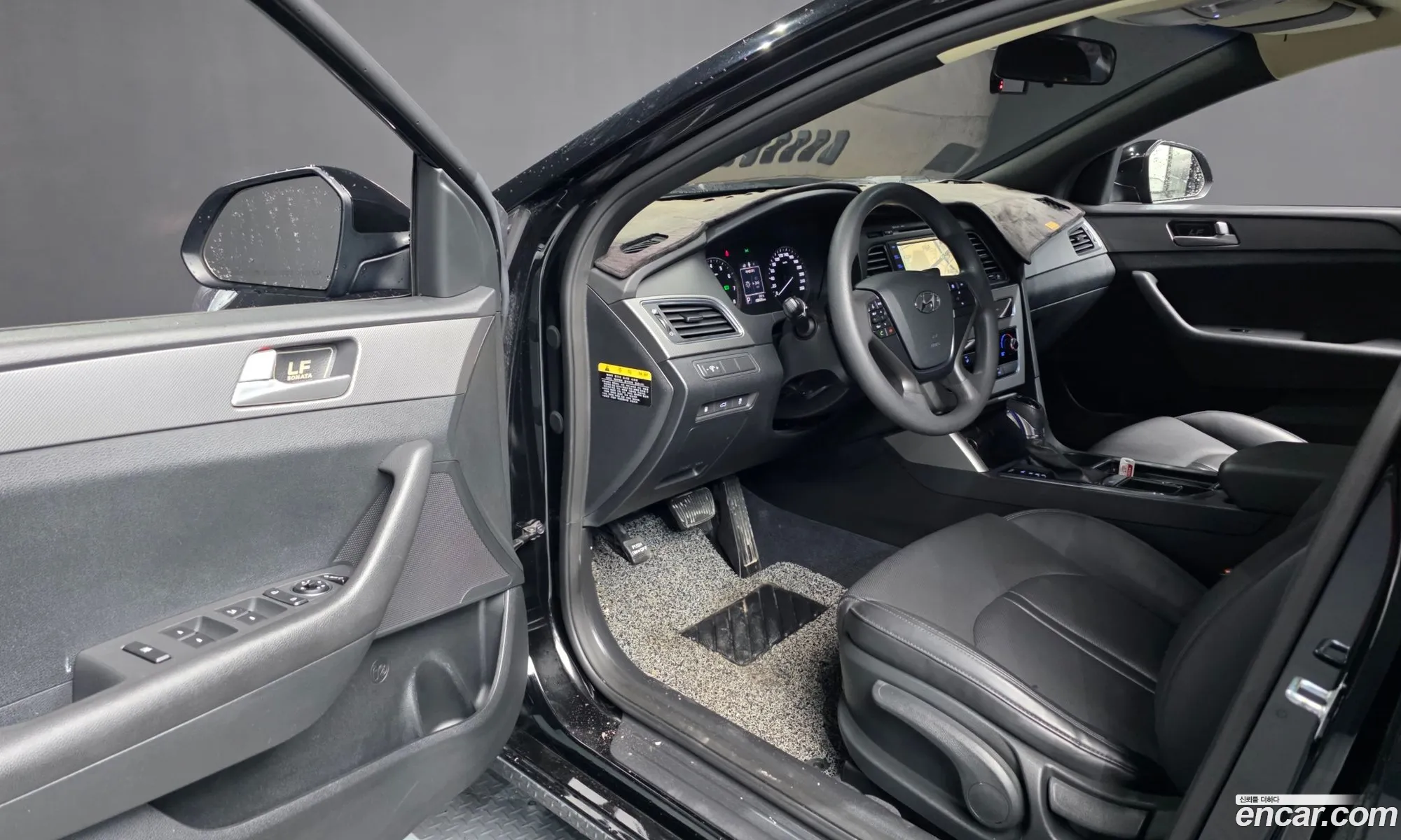 Hyundai LF Sonata 2015 KMHE341DBFA082604 — 21