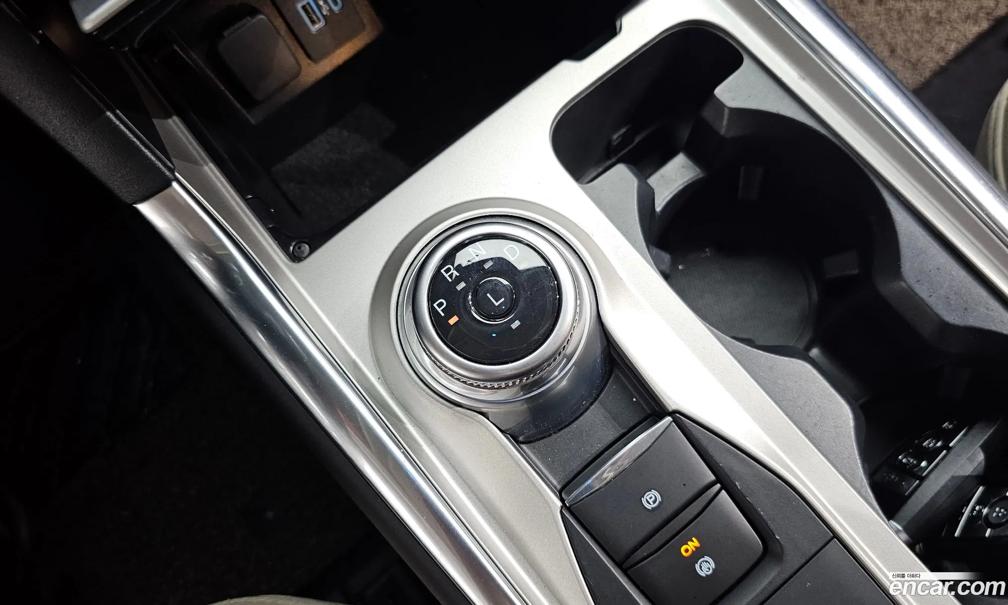 Ford Explorer 6th Gen 2023 1FMSK8FH8PGA39530 — 20