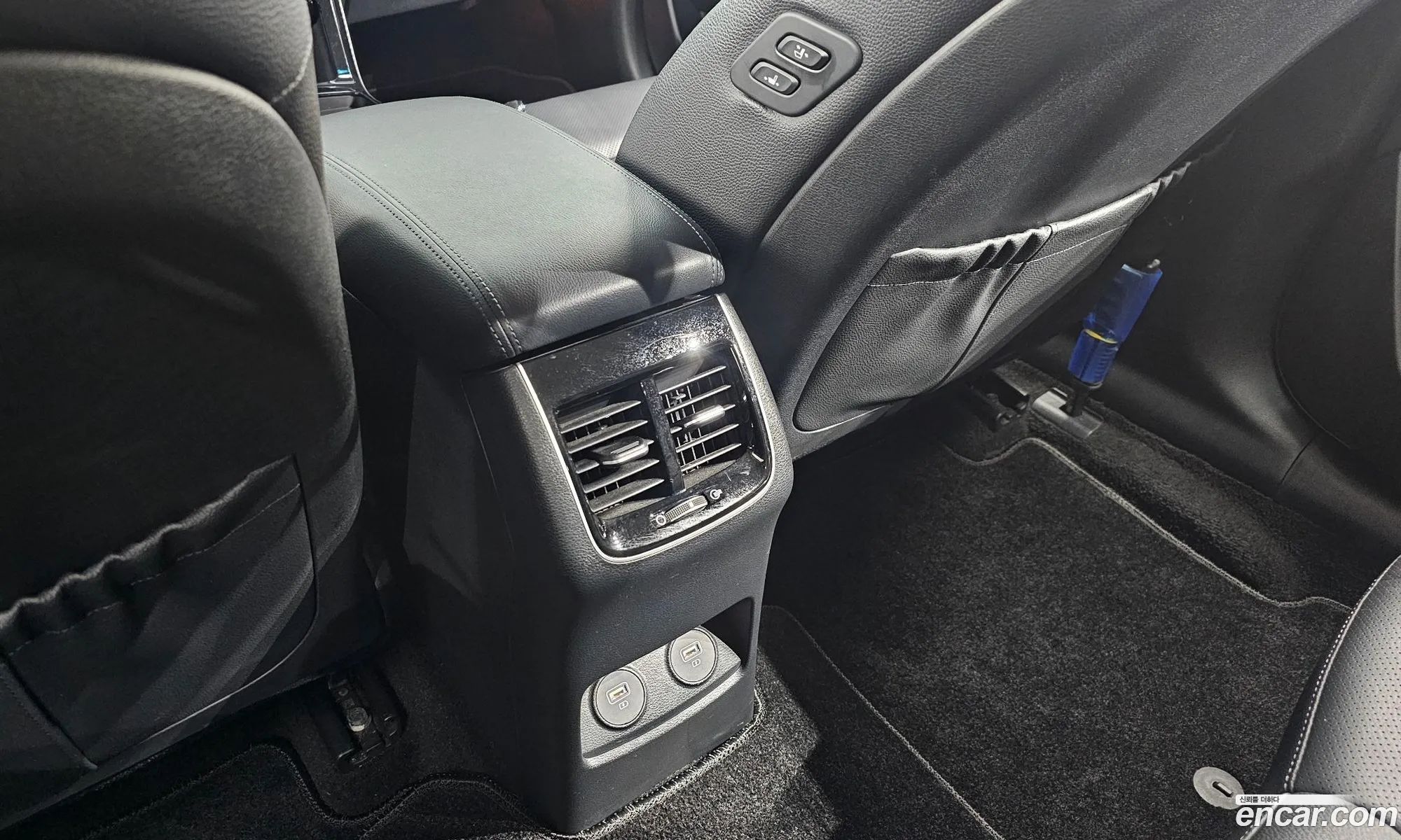 Kia K7 Premier 2019 KNALC418BLA197616 — 16