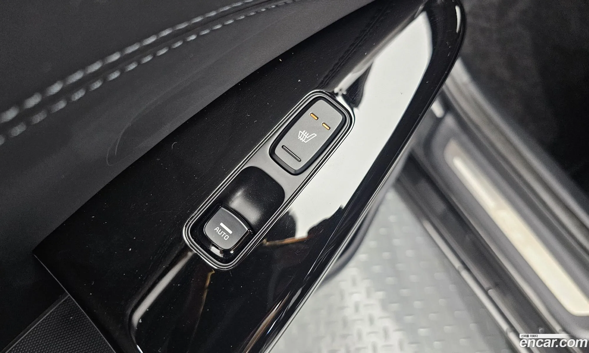 Kia K7 Premier 2019 KNALC418BLA197616 — 2