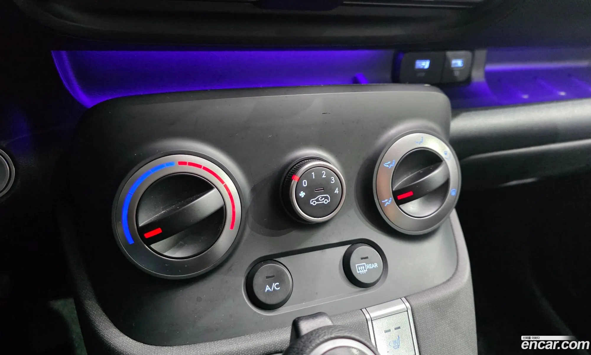 Hyundai Casper 2022 — 13