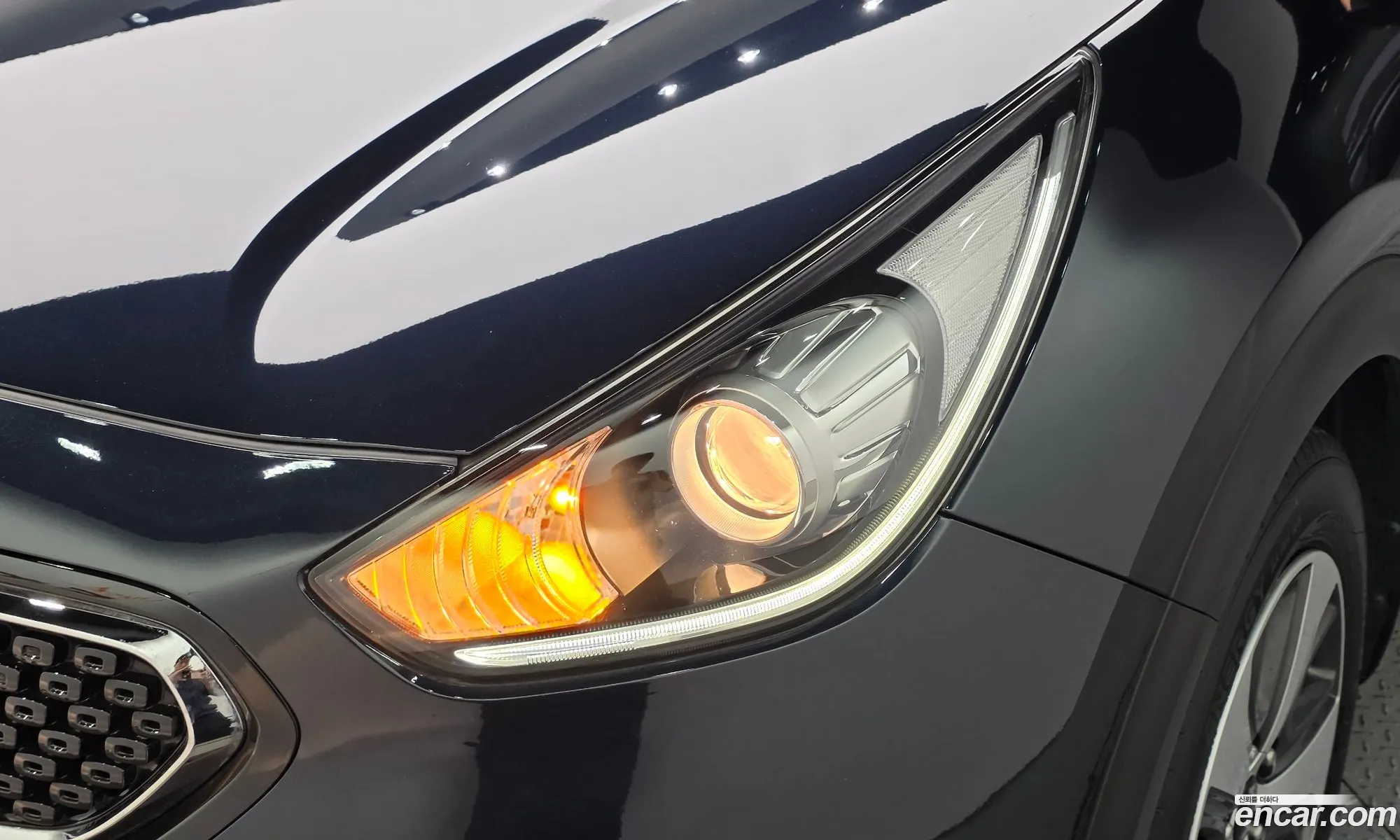 Kia Niro 2016 KNACB81CGHA001401 — 27