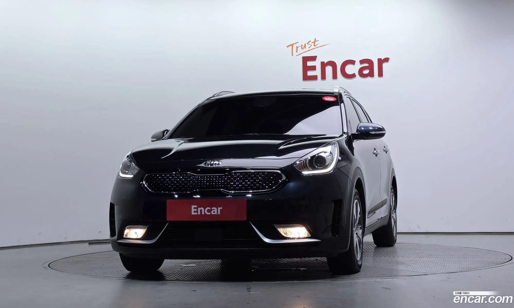 Kia Niro 2016 KNACB81CGHA001401 — 12
