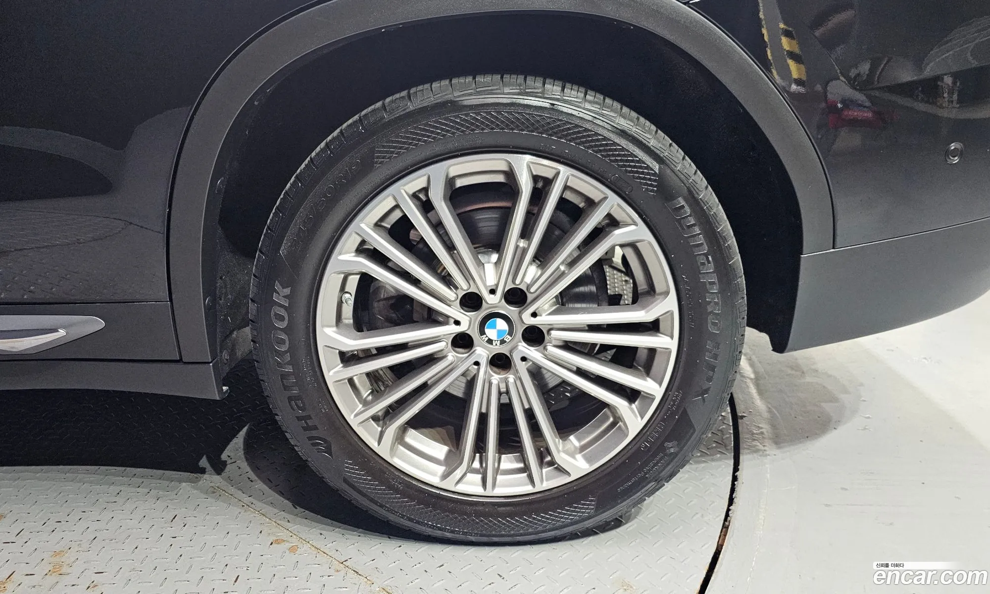 BMW X3 2021 WBA51BG0XM9F57570 — 25