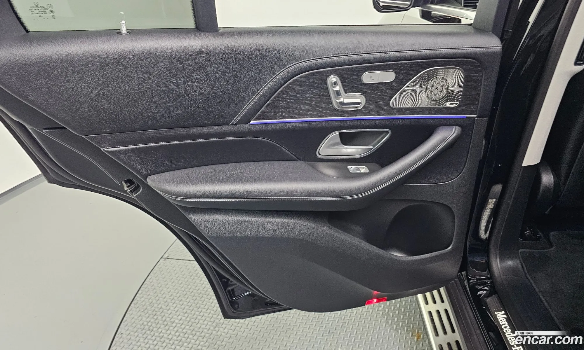 Mercedes-Benz GLE-Class W167 2023 — 13
