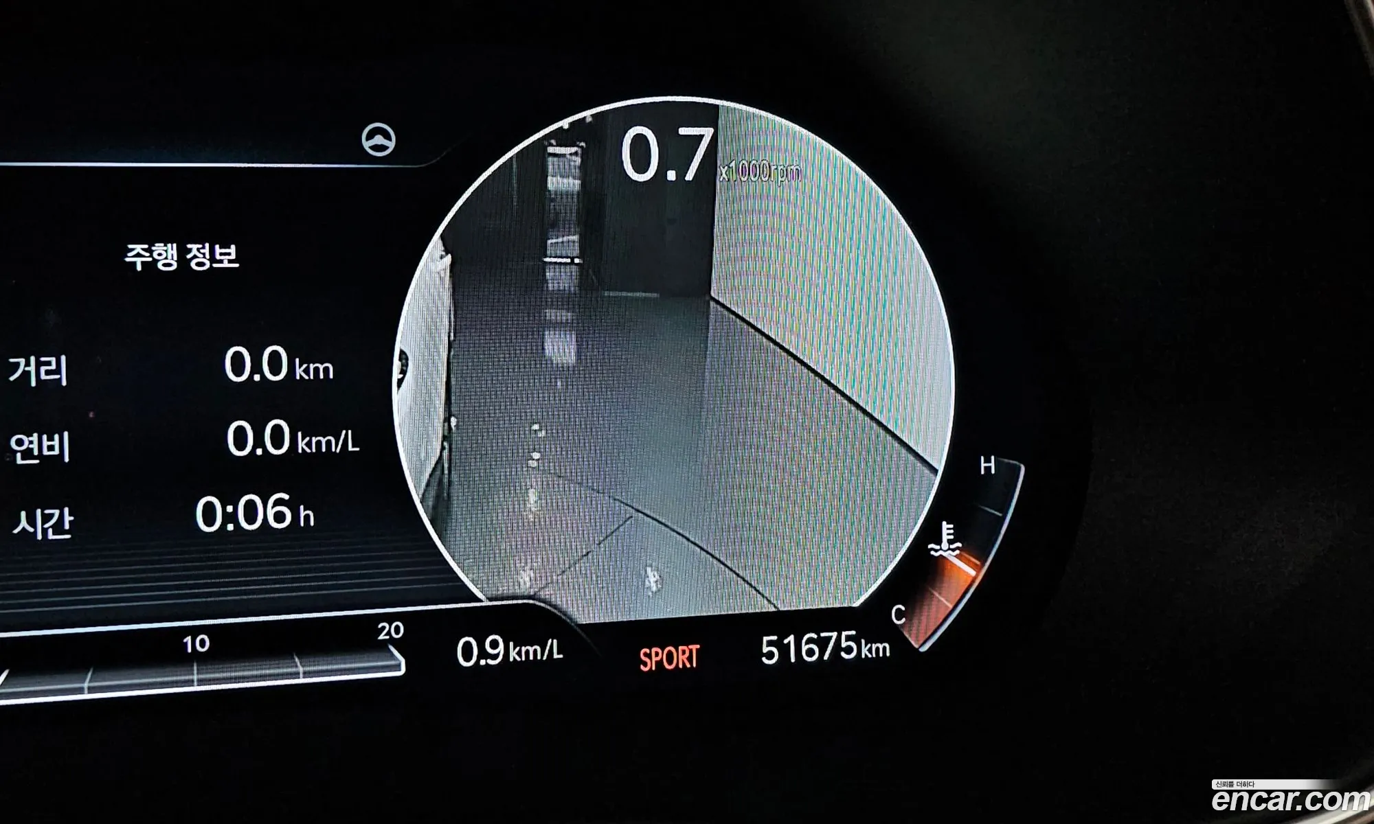 Genesis GV80 2022 KMTHA81BDPU135637 — 3
