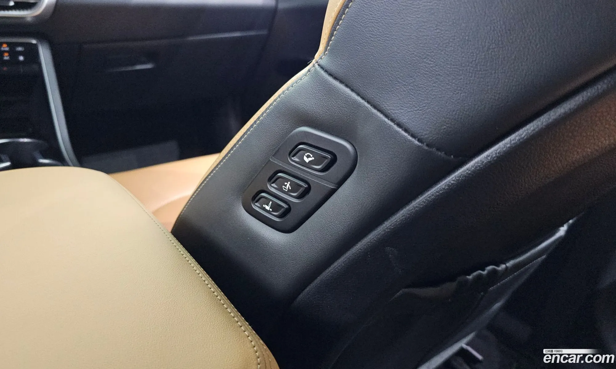 Kia K5 2021 KNAG241ABMA097494 — 6
