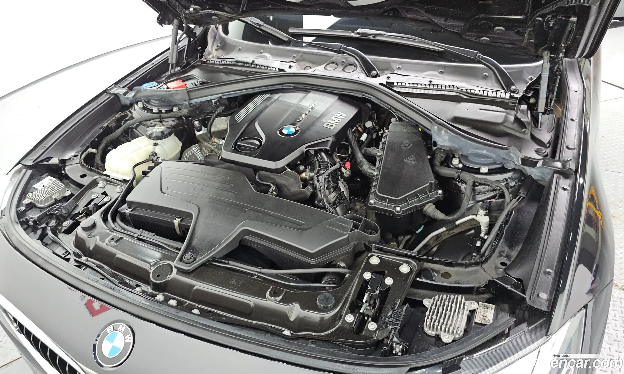 BMW 3 Series GT 2019 WBA8T5105LCD27986 — 13