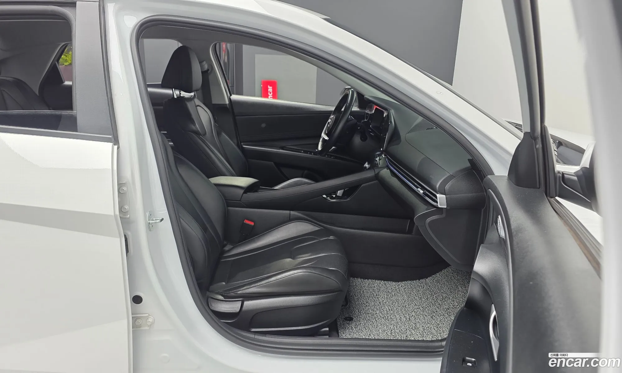 Hyundai Elantra 2023 KMHLN41EERU585772 — 14