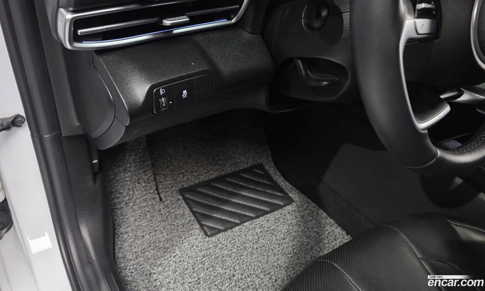 Hyundai Elantra 2023 KMHLN41EERU585772 — 8
