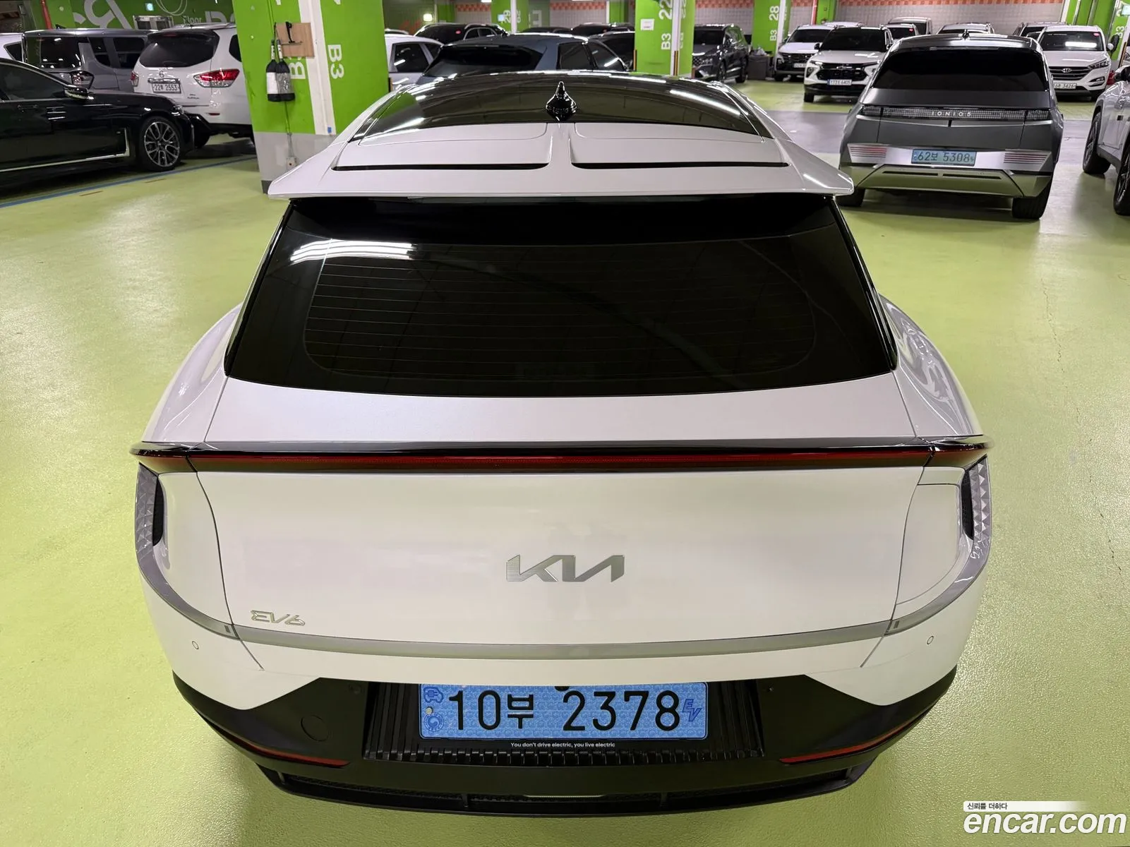 Kia EV6 2022 — 17