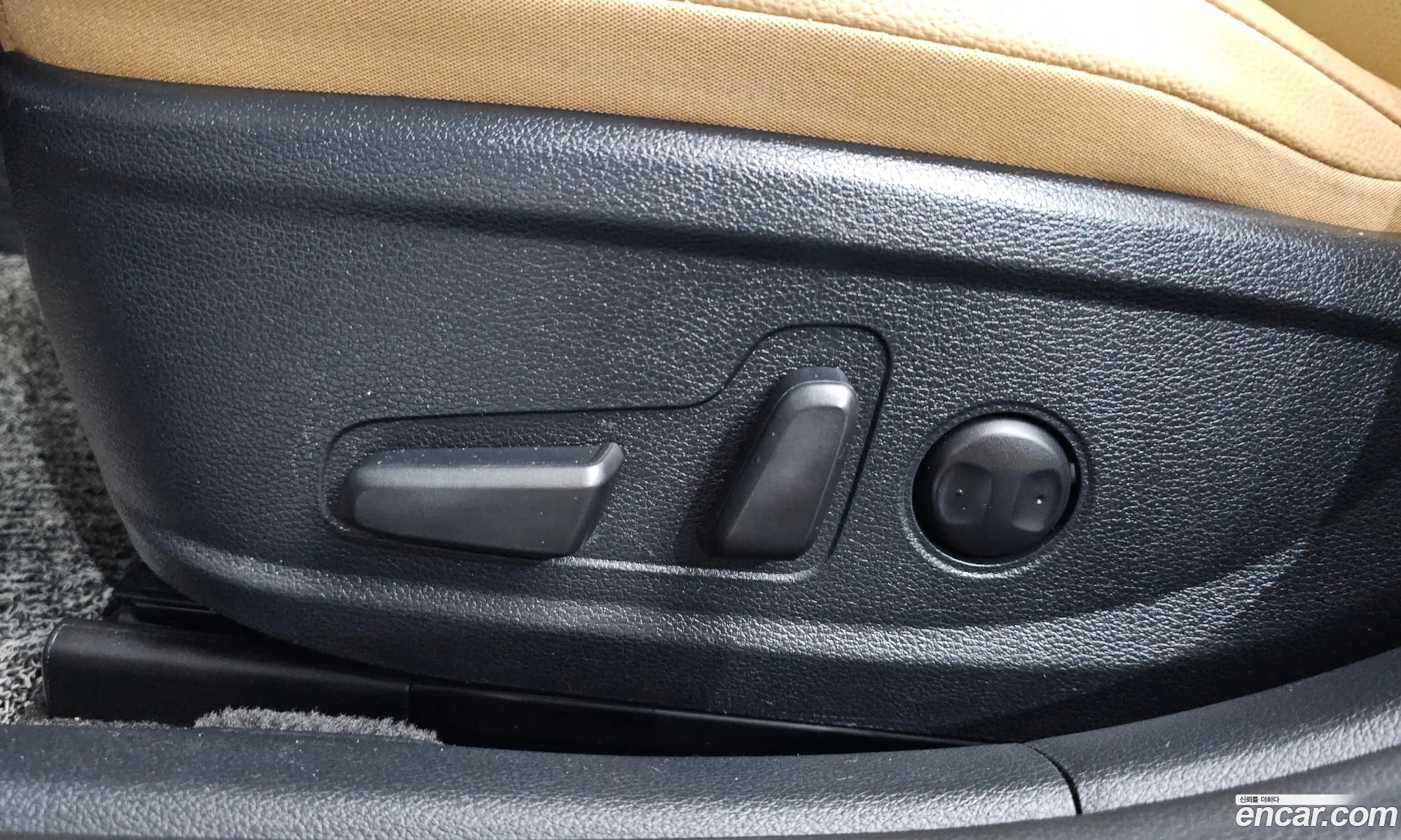 Kia K7 Premier 2019 KNALC41BBLA190358 — 31
