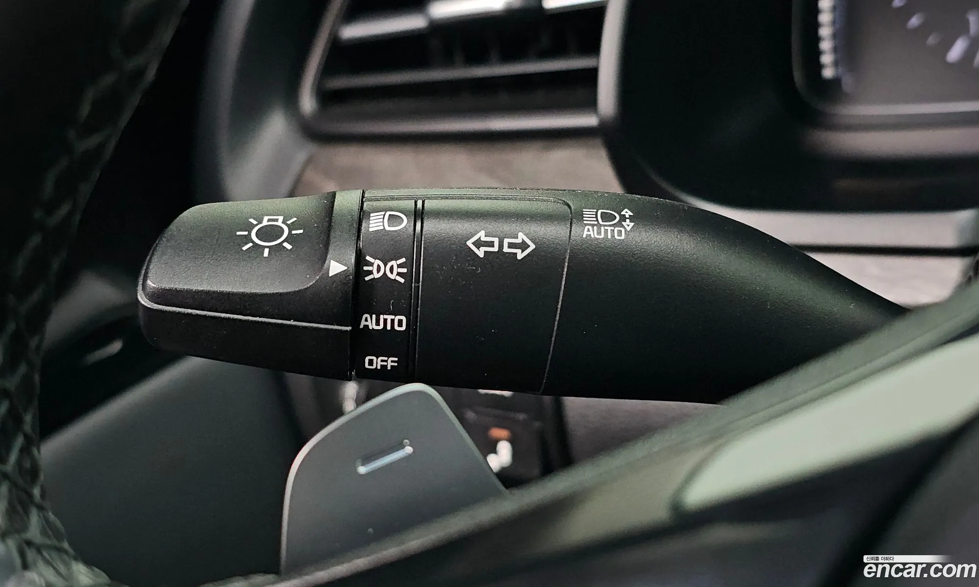 Kia K7 Premier 2019 KNALC41BBLA190358 — 16