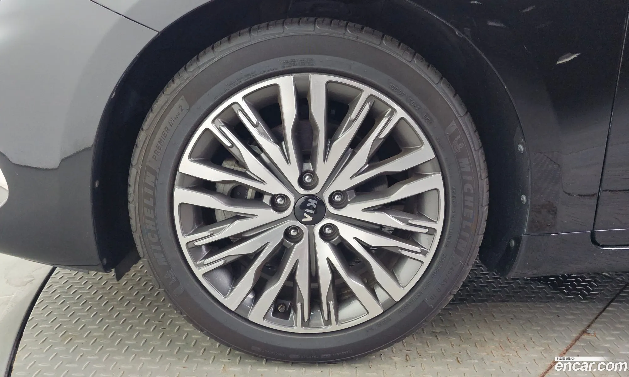 Kia K7 Premier 2019 KNALC41BBLA190358 — 14
