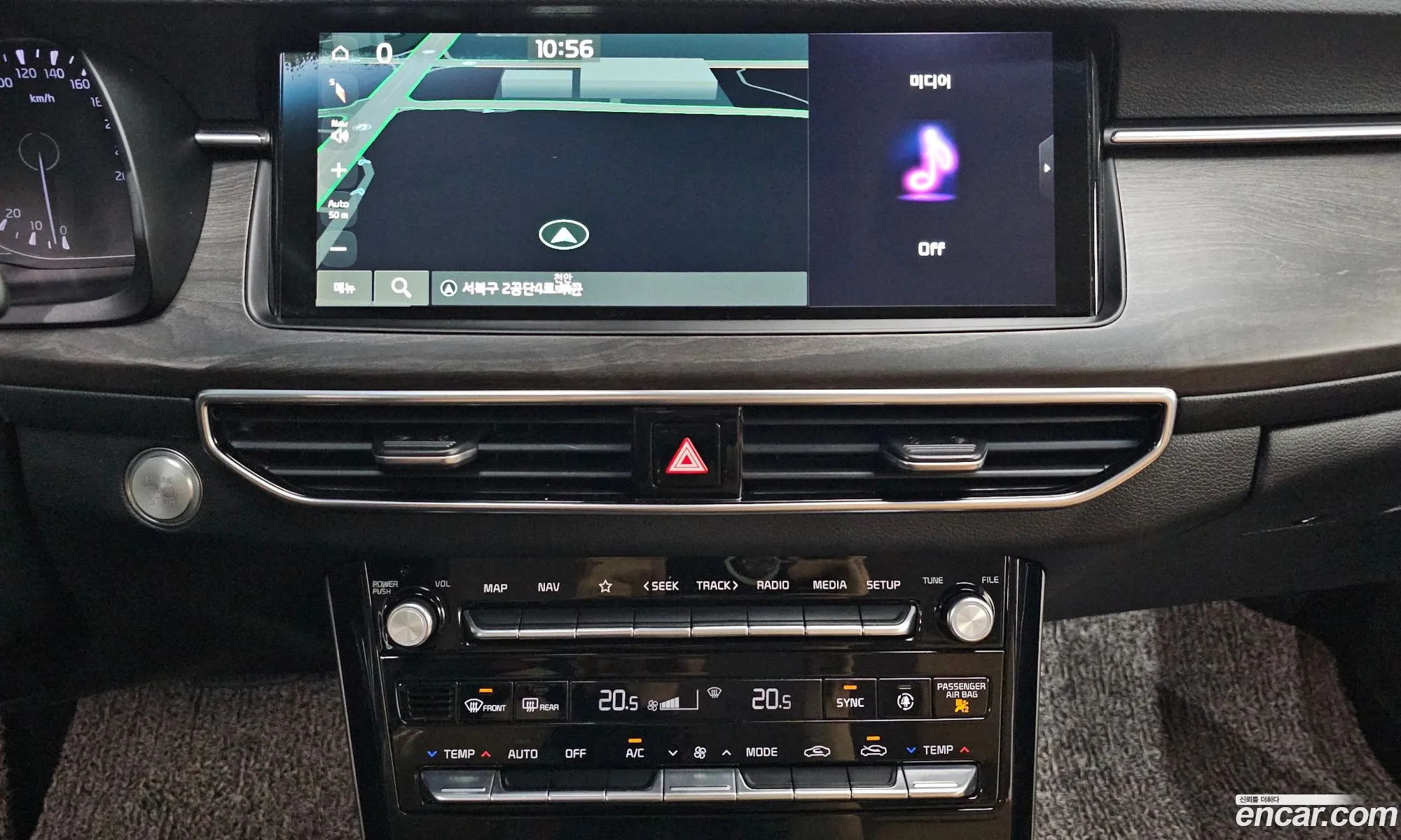 Kia K7 Premier 2019 KNALC41BBLA190358 — 6