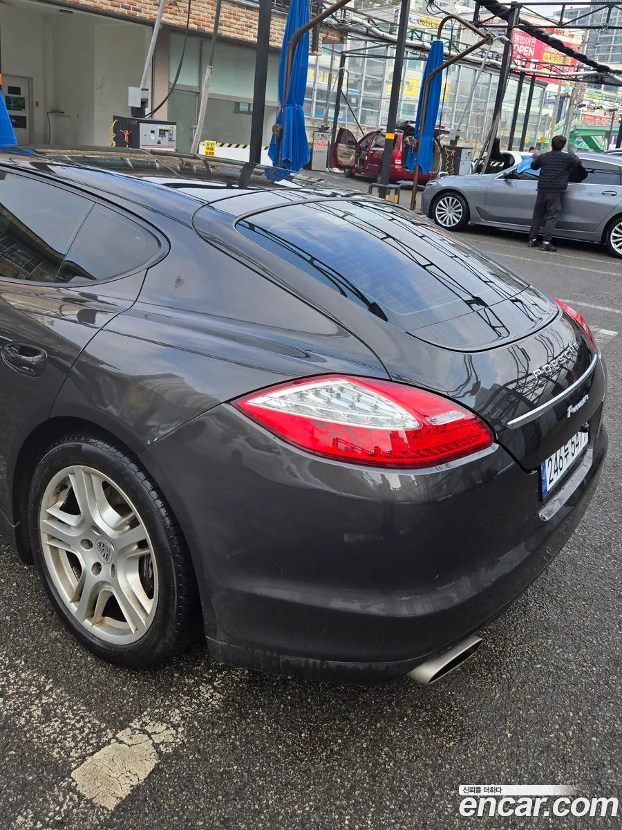 Porsche Panamera 2010 — 2