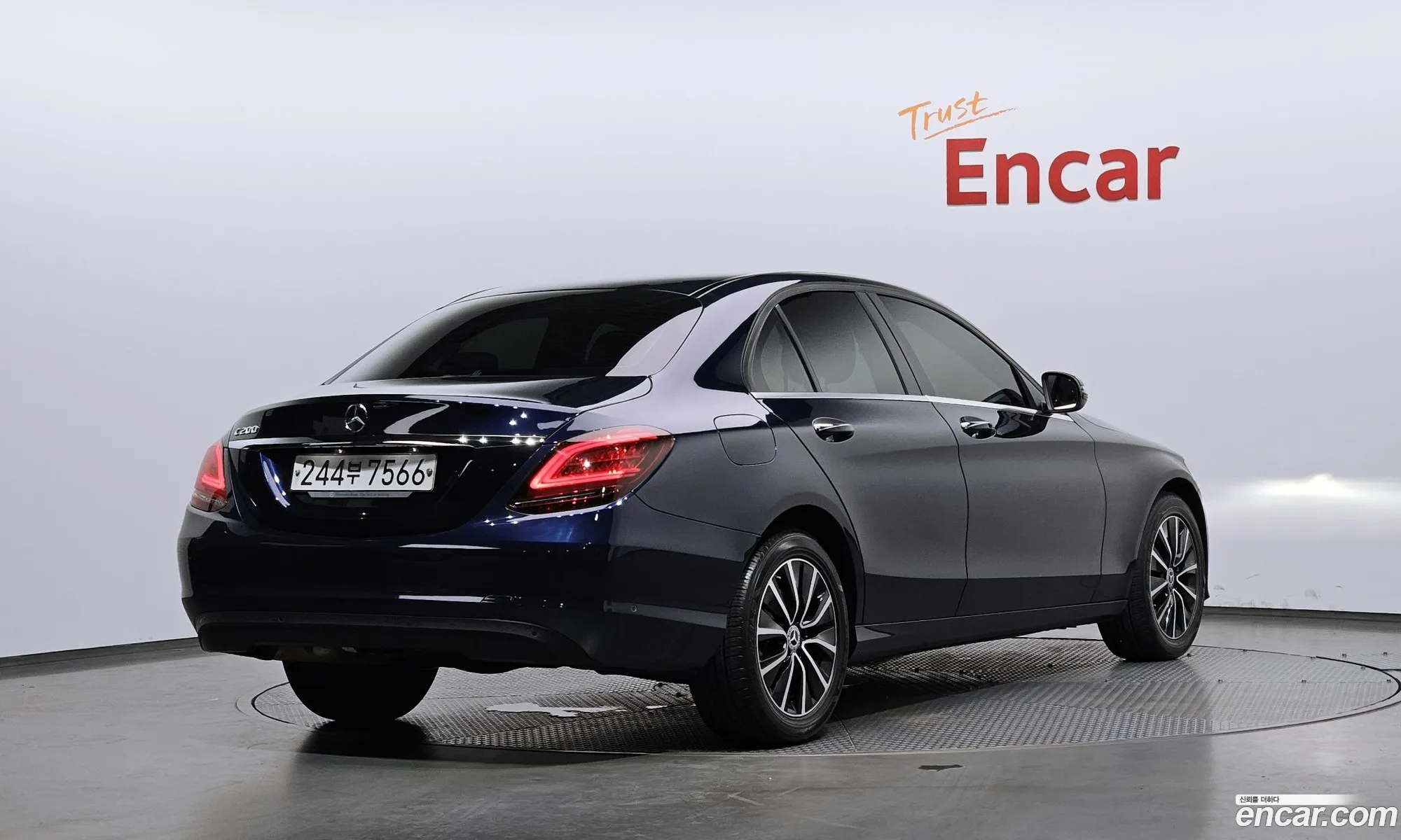 Mercedes-Benz C-Class W205 2019 — 20
