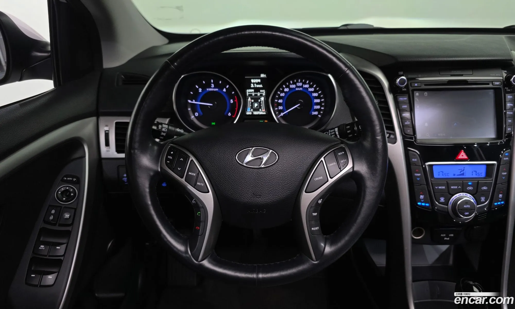 Hyundai i30 2015 — 18