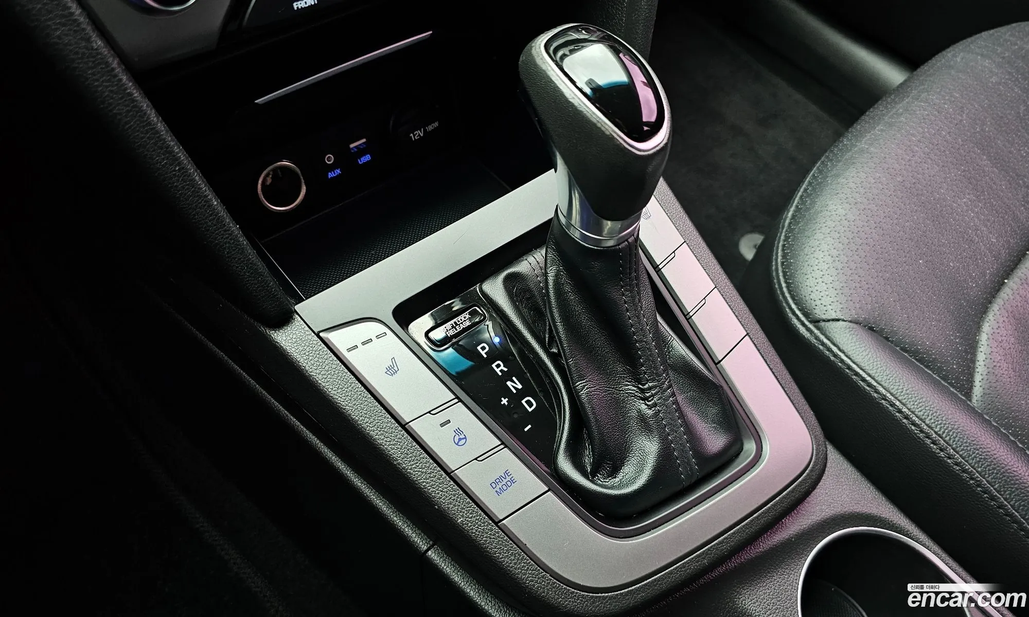 Hyundai Elantra AD 2015 — 19