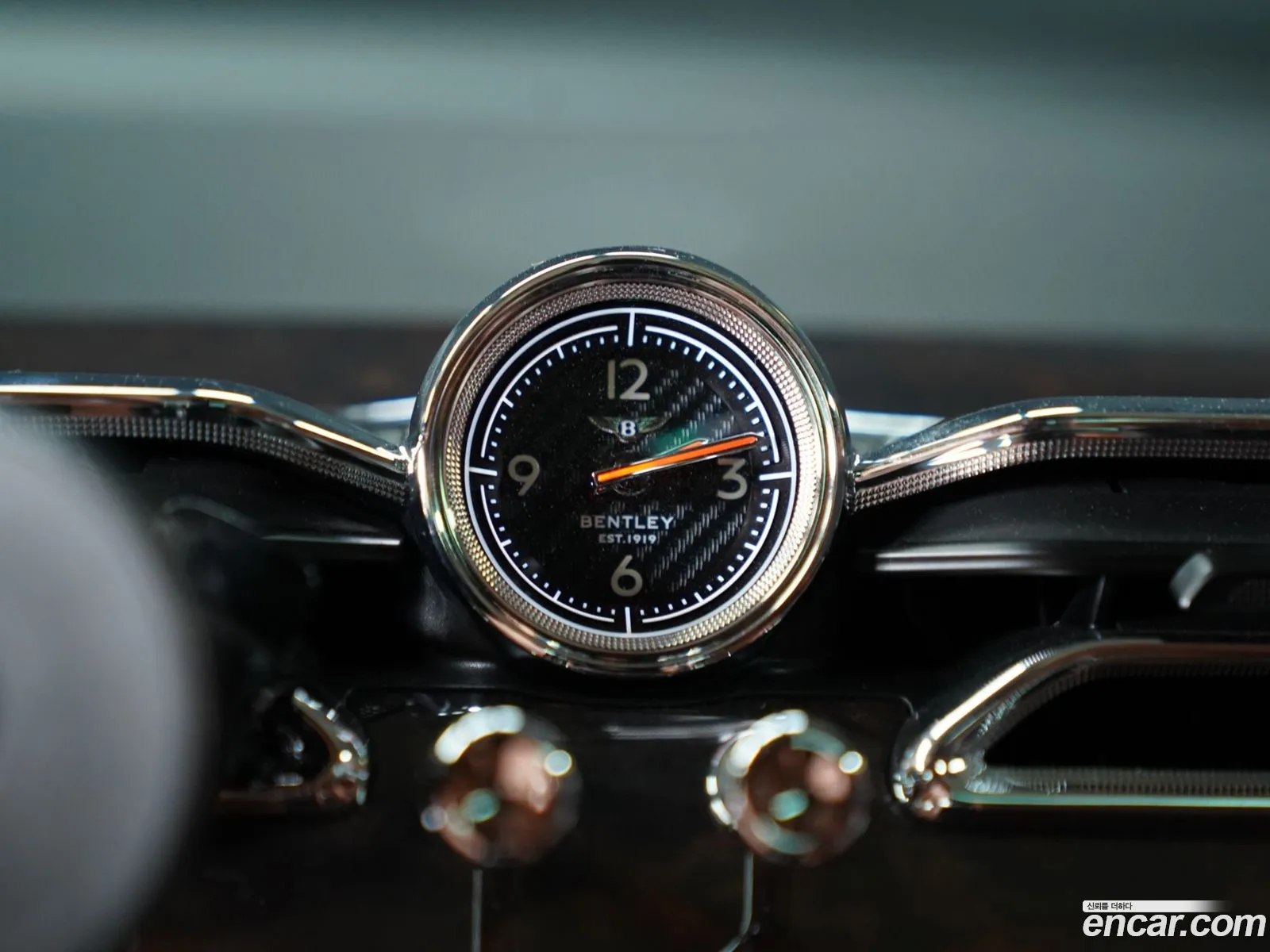 Bentley Bentayga 2022 — 7