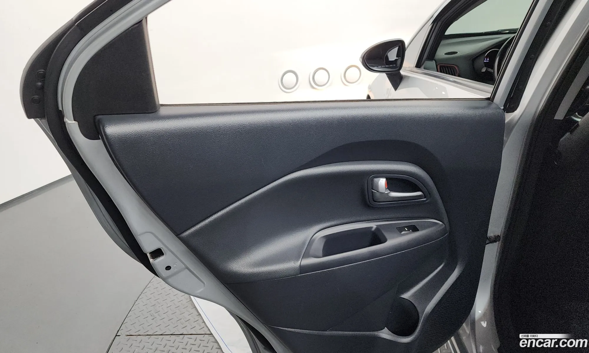 Kia Pride 2015 — 19