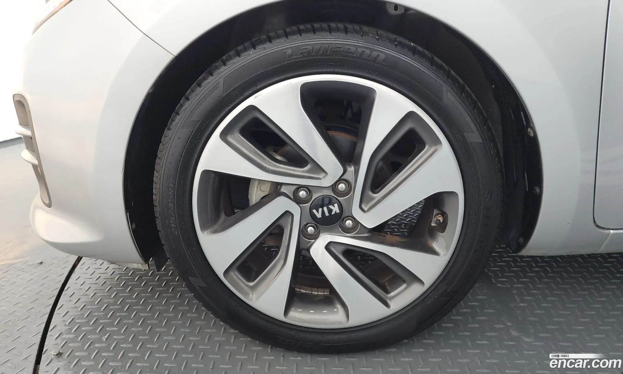 Kia Pride 2015 — 15