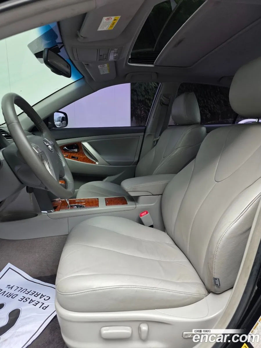 Toyota Camry 2010 — 4