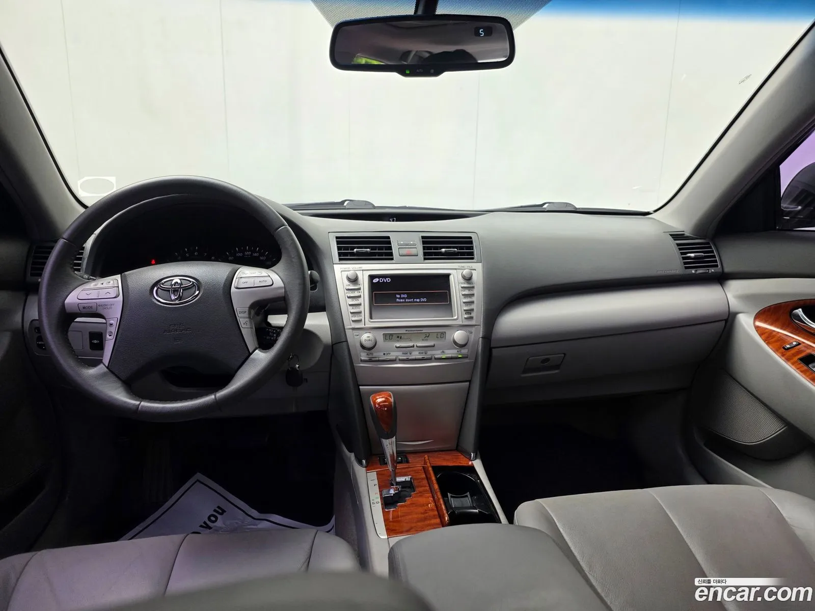 Toyota Camry 2010 — 6