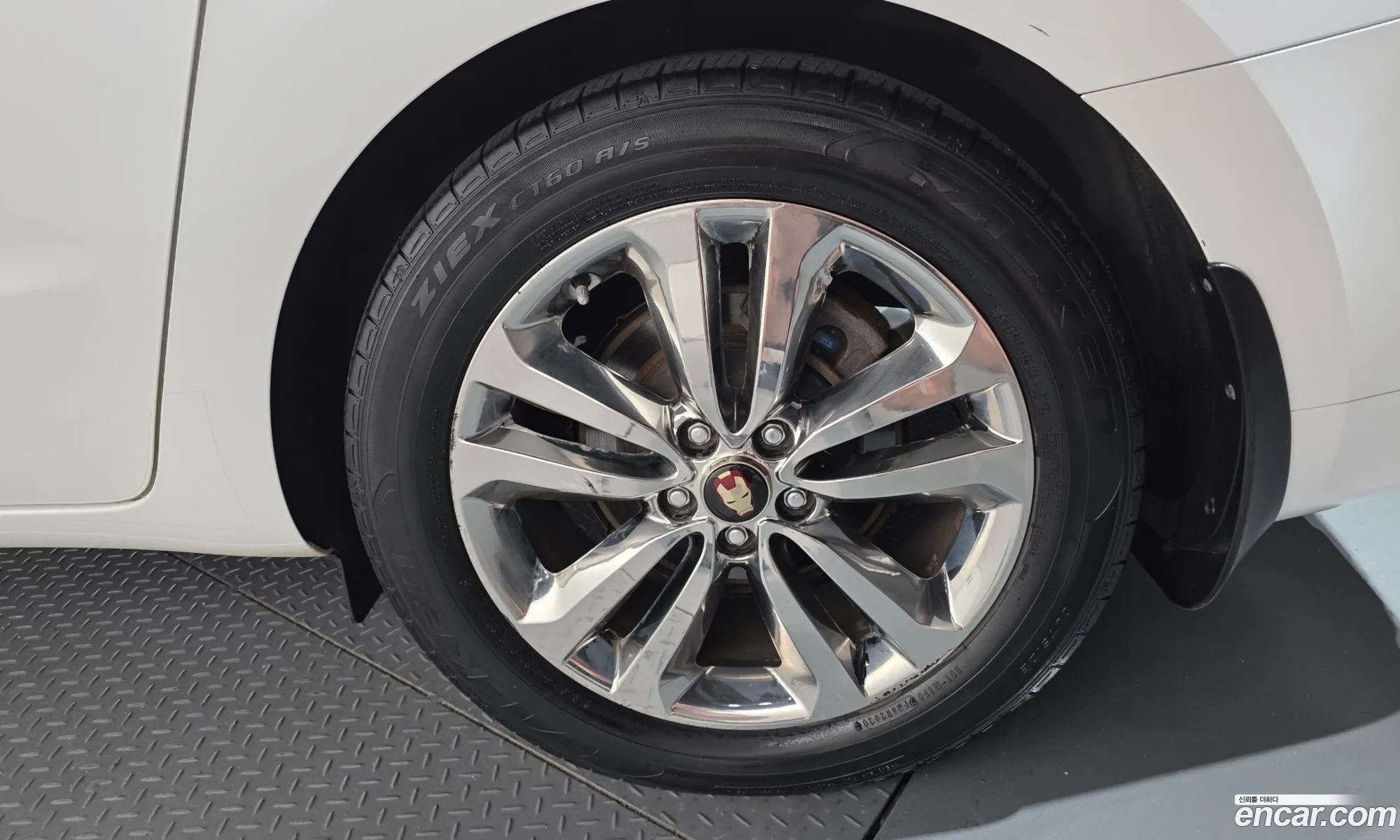 Kia Carnival 2014 — 26